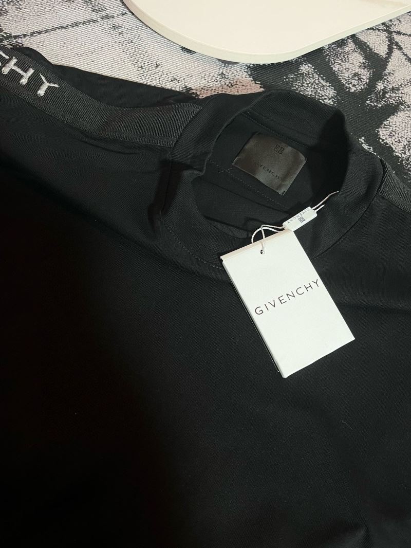 Givenchy T-Shirts